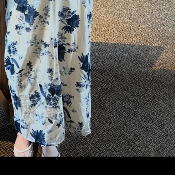 Abercrombie chiffon dress size small - Picture 3 of 3